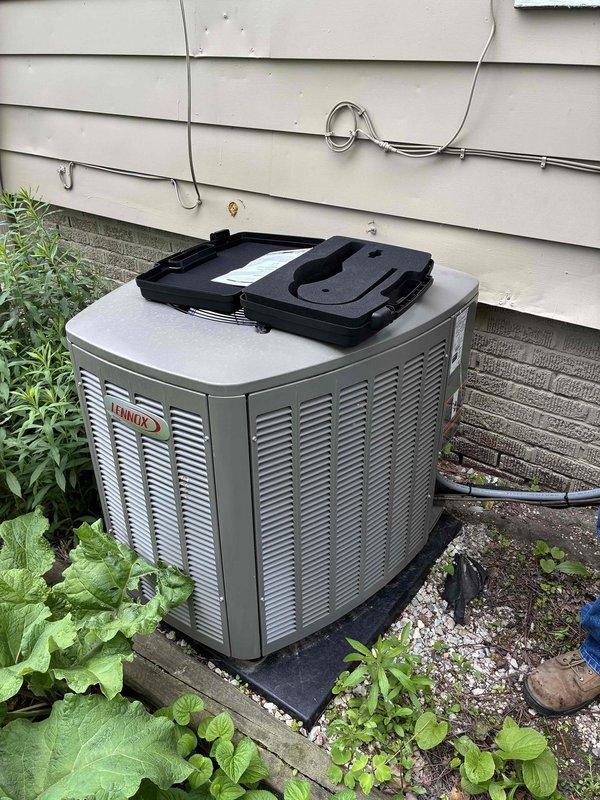 Responded to service call for refrigerant leak detection and repair on Lennox outdoor condensing unit. Performed thorough visual inspection of unit exterior, refrigerant lines, and connection points. Located and repaired refrigerant leak, restored system to proper operating condition.