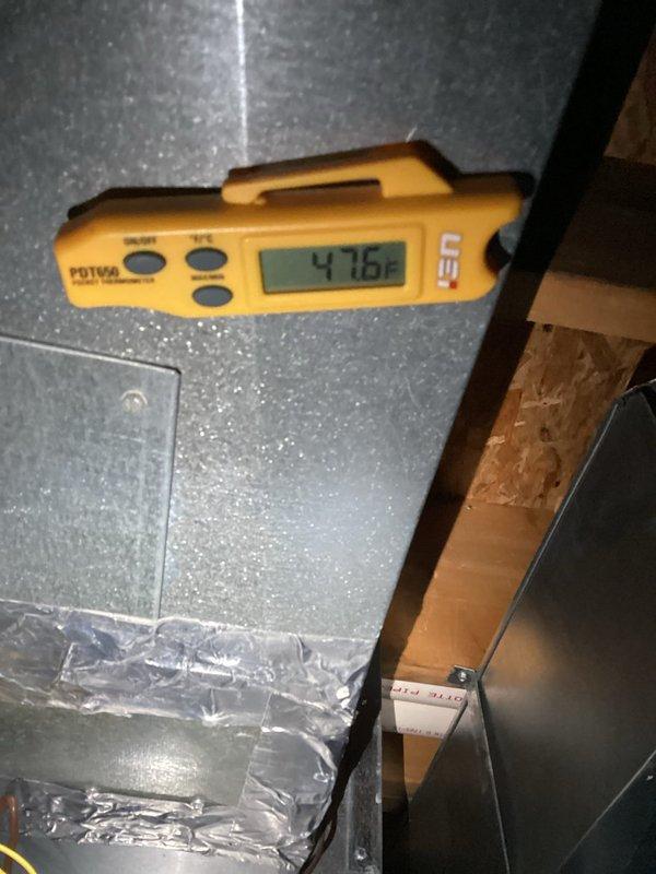 Completed comprehensive A/C tune-up service, including full system diagnostics and performance verification. Supply air temperature measured at 47.6°F and return air temperature at 69.4°F, confirming proper system operation with adequate temperature differential. All components inspected and system operating within manufacturer specifications.