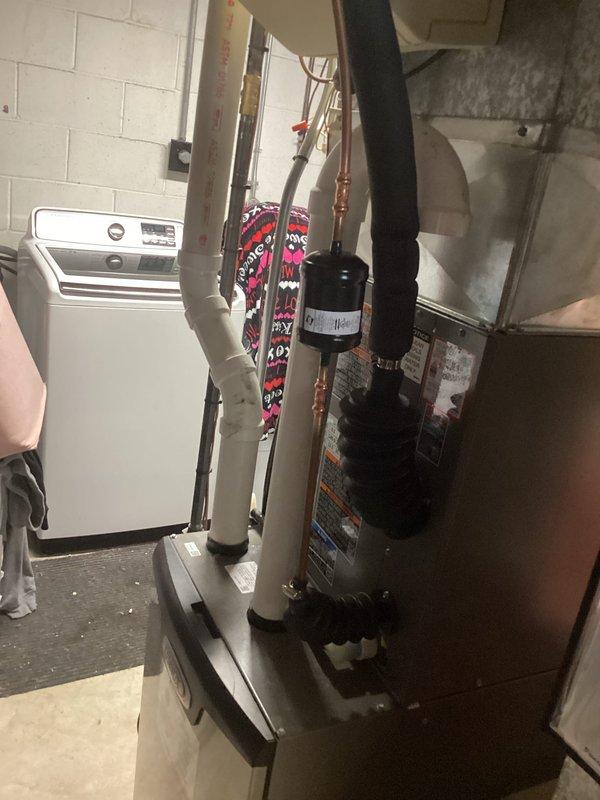 Responded to customer complaint of air conditioning unit making noise. Upon inspection, performed refrigerant pressure diagnostics using manifold gauge set on the basement HVAC system. Verified system pressures and conducted vacuum testing to ensure proper refrigerant charge levels and system integrity, resolving the noise issue related to refrigerant flow irregularities.