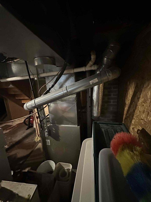 Completed estimate for replacement of non-functional air conditioning system dating from the 1980s. Assessed existing outdoor condenser unit and indoor attic-mounted air handler with associated ductwork and refrigerant lines. Documented current equipment condition and installation environment, including confined attic space with limited access and existing mechanical infrastructure. Provided comprehensive replacement proposal for complete HVAC system upgrade to meet current efficiency standards and restore cooling capacity to the residence.
