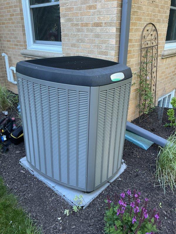 Completed prepaid membership cooling system maintenance visit. Performed comprehensive inspection and preventive maintenance on residential split-system air conditioning equipment, including outdoor condenser unit with cylindrical design and Lennox indoor furnace/air handler. Verified system operation, checked refrigerant levels, inspected electrical connections, cleaned components as needed, and confirmed proper airflow. All equipment found operating within normal parameters with no immediate service concerns identified.