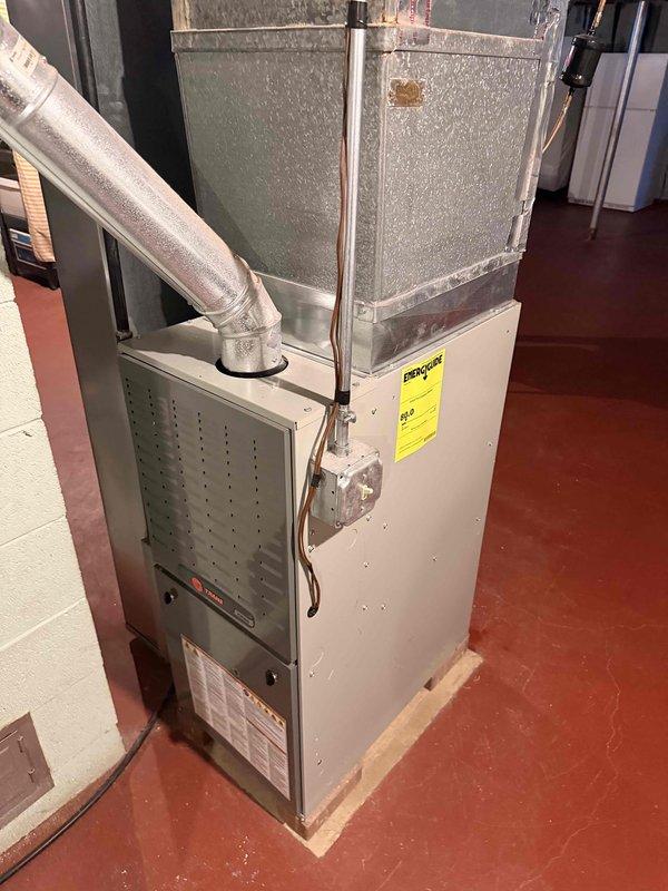 Completed comprehensive air conditioning tune-up service on Bryant residential cooling system. Performed standard maintenance procedures including refrigerant pressure testing using manifold gauges, system performance evaluation, and replaced 16x25x4 MERV 11 air filter. Reviewed maintenance membership program options with homeowner and confirmed system is operating within normal parameters.