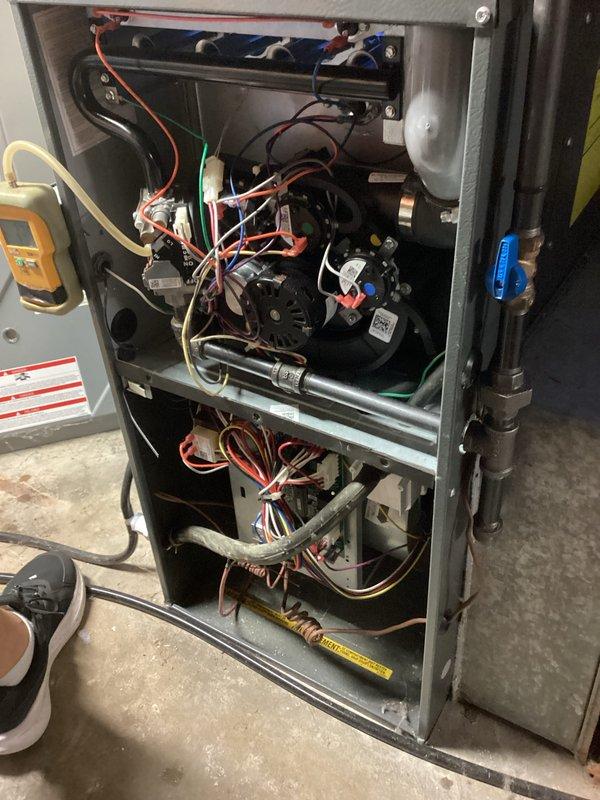 Completed full tune-up maintenance on residential HVAC system, performing comprehensive cleaning and operational checks of all major components. Inspected furnace interior, verified electrical connections and wiring integrity, and serviced humidifier water panel as requested. All systems tested and confirmed operating within normal parameters.