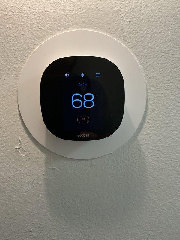 Completed first-time unit inspection and preventative maintenance tune-up for new condo resident. Performed comprehensive system diagnostics including capacitor testing, which measured 606 microfarads and confirmed proper operation. Verified ecobee smart thermostat functionality and confirmed accurate temperature control at 68°F setpoint.