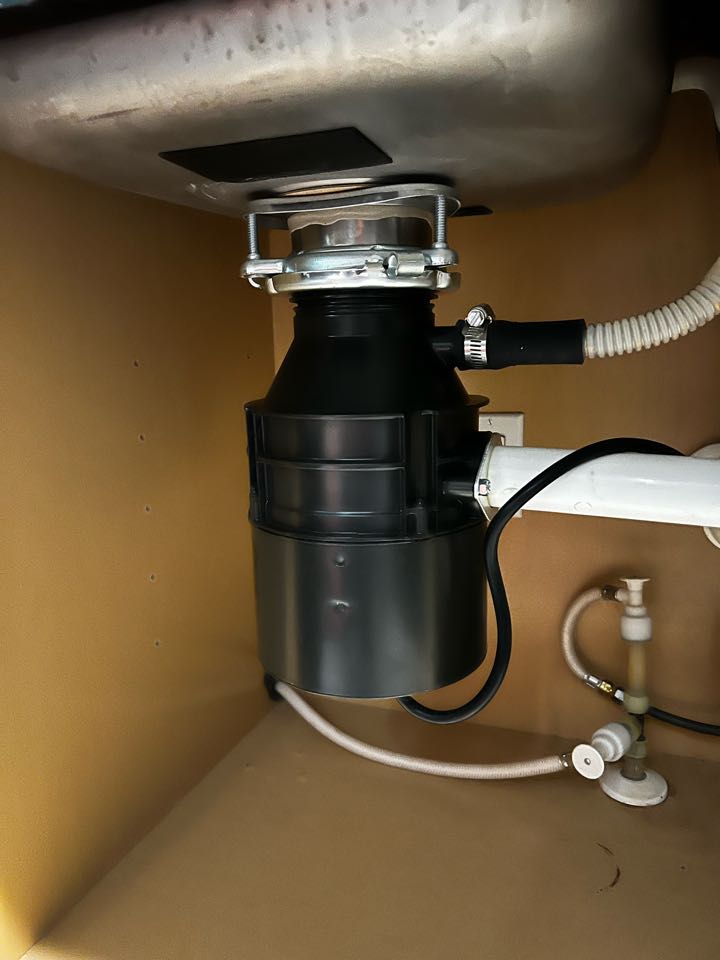 Inspected a garbage disposal in White Plains, Maryland 