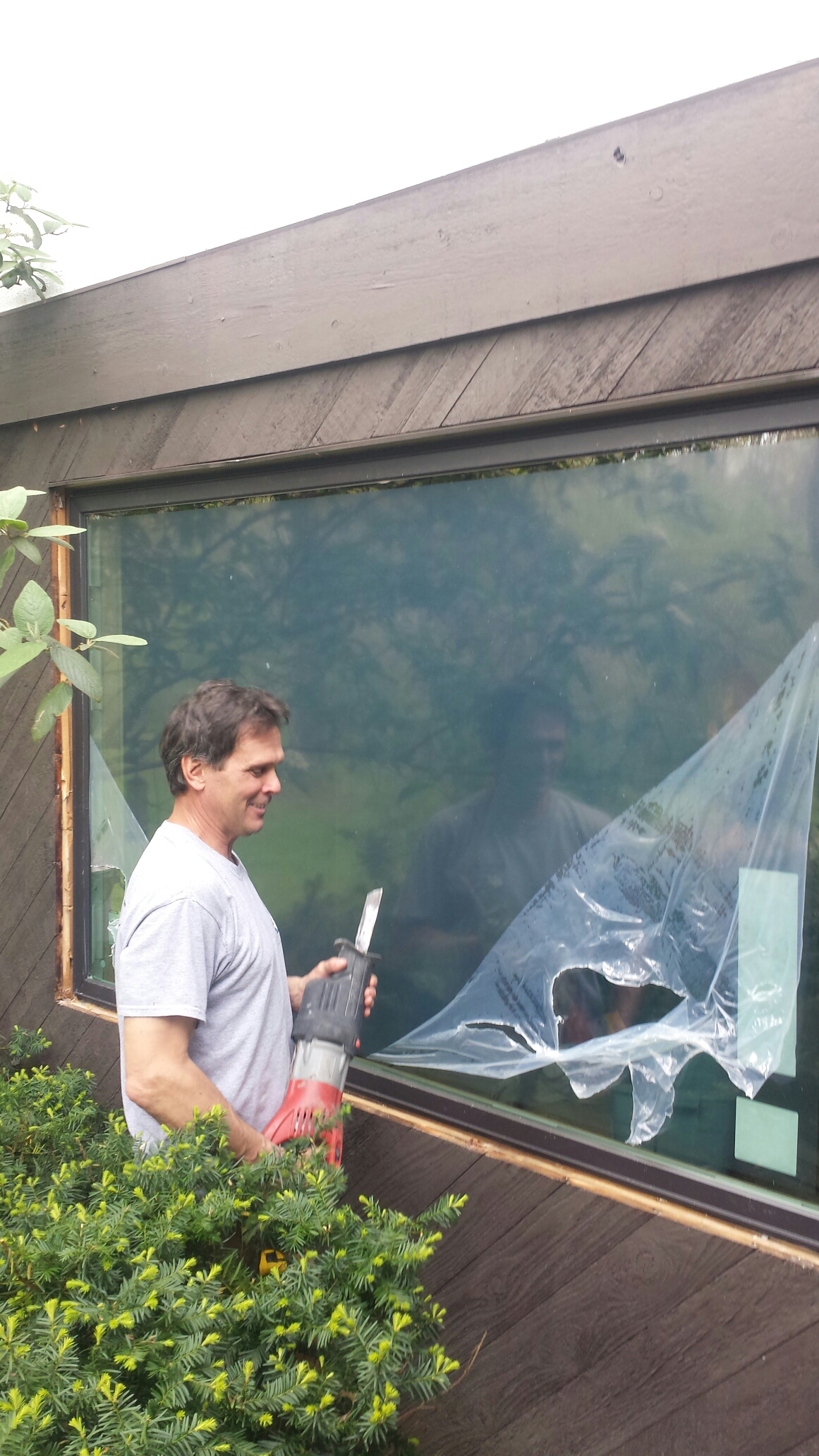 Akron, OH - Oversized beautiful fixed picture window being installed in Akron..Renewal by Andersen Akron, OH - Oversized beautiful fixed picture window being installed in Akron..Renewal by Andersen