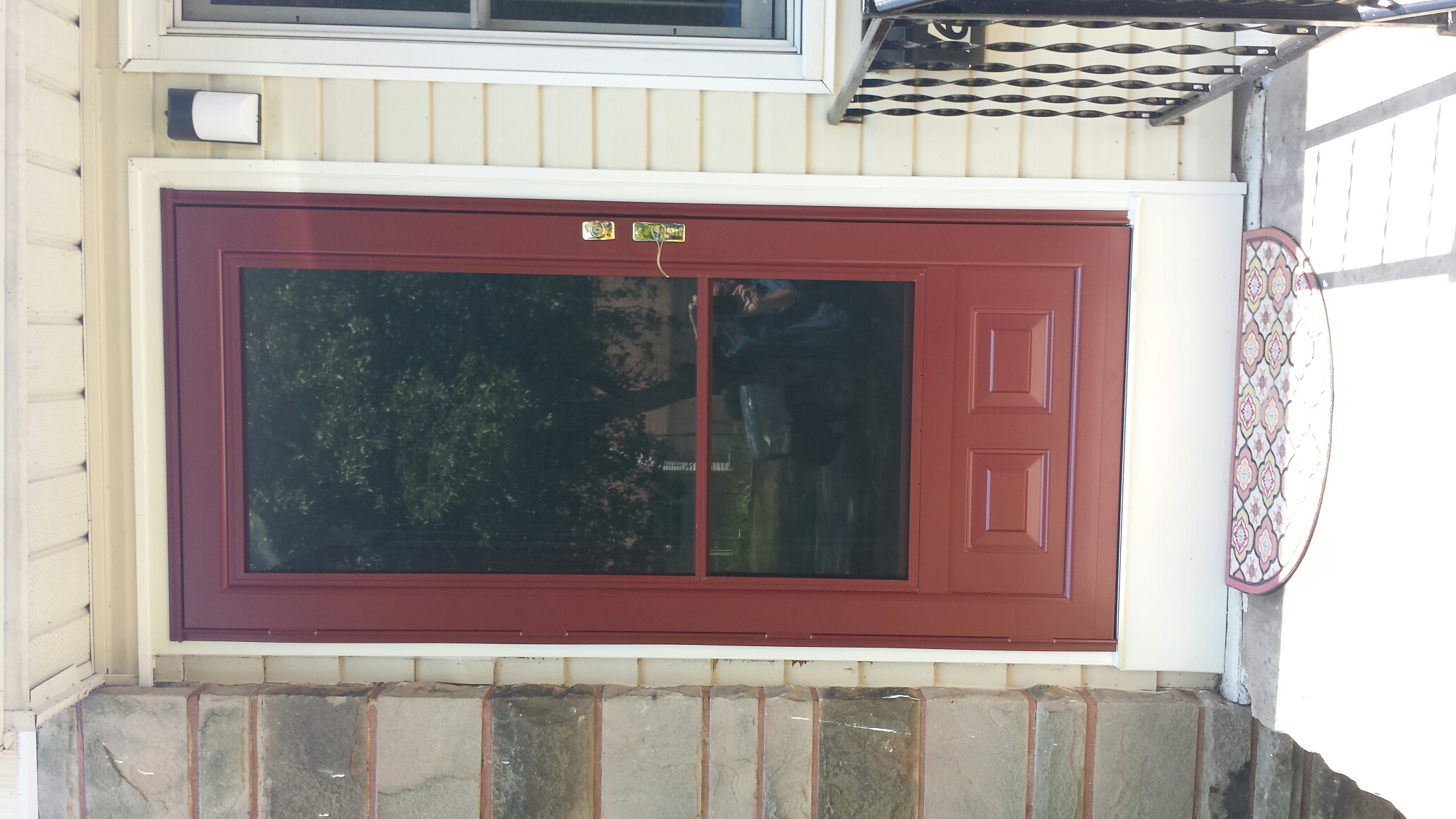 Mentor, OH - Beautiful entry and storm door installed in Mentor. Renewal by Andersen Mentor, OH - Beautiful entry and storm door installed in Mentor. Renewal by Andersen