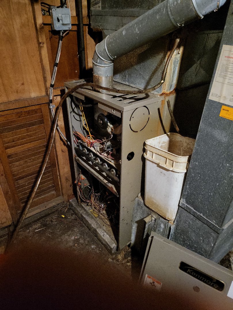 Goodman furnace repair..control board replacement 