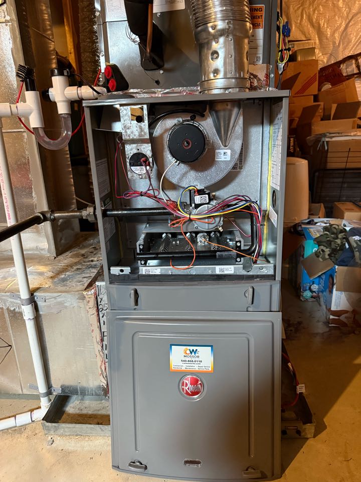 Stephens City, VA - Gas furnace and air conditioner installation call. Performed gas furnace and air conditioner (AC) replacement on Rheem. Stephens City, VA - Gas furnace and air conditioner installation call. Performed gas furnace and air conditioner (AC) replacement on Rheem.