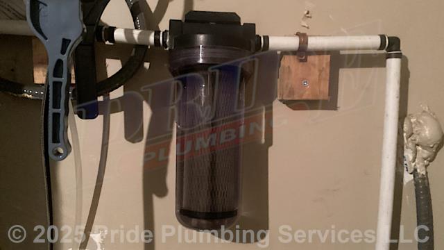Pride Plumbing was called out for low water pressure in the home. We inspected the home’s water filtration system and found that the filter was very dirty and hadn’t been changed in a while. After removing and replacing the filter, we tested the water pressure and it was good.