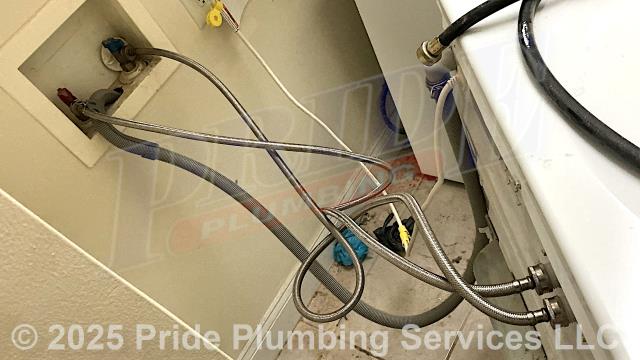 Pride Plumbing was called out for a water leak underneath a kitchen sink and to replace the rubber hot and cold hoses going to a GE washing machine. For the sink, our inspection found that it was coming from a broken slip joint nut attached to the basket strainer. We replaced the slip joint nut and flanged tailpiece washer and tested for leaks with no further issues. We then replaced the rubber washing machine hoses with new braided stainless-steel hoses.
