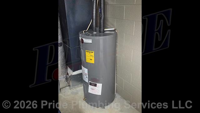 Pride Plumbing came out and replaced a leaking 50-gallon electric Whirlpool water heater with a new 50-gallon electric Rheem PROE50-M2-RH95 model. First, after disconnecting its electrical connections and inlet and outlet water lines, we removed and disposed of the old water heater. Then we installed water heater pads, the new water heater, ball water shut-off valves, PEX and stainless-steel water supply lines to the water heater connectors, a brass drain valve, and wired up the electrical connections to the new water heater (adding a Romex connector). Finally, we bled the air out of the water lines, ensured that the unit’s temperature and pressure (T&P) relief valve was properly vented, and set the unit to its appropriate operating temperature.