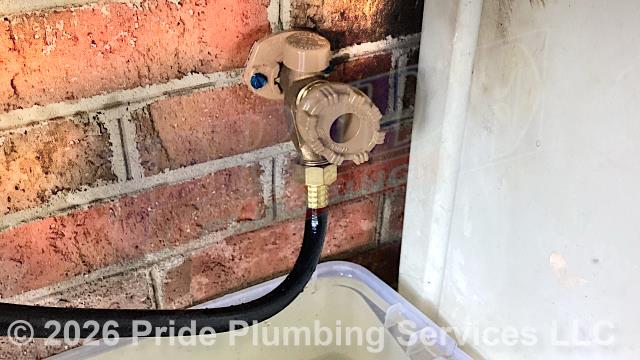 Pride Plumbing was called out for a leaking outside hose bib spigot. We replaced it with a new Woodford 19PX-6 frost-free model along with attaching it to the side of the house and tying it into the existing main water supply line underneath the house with new PEX piping and fittings.