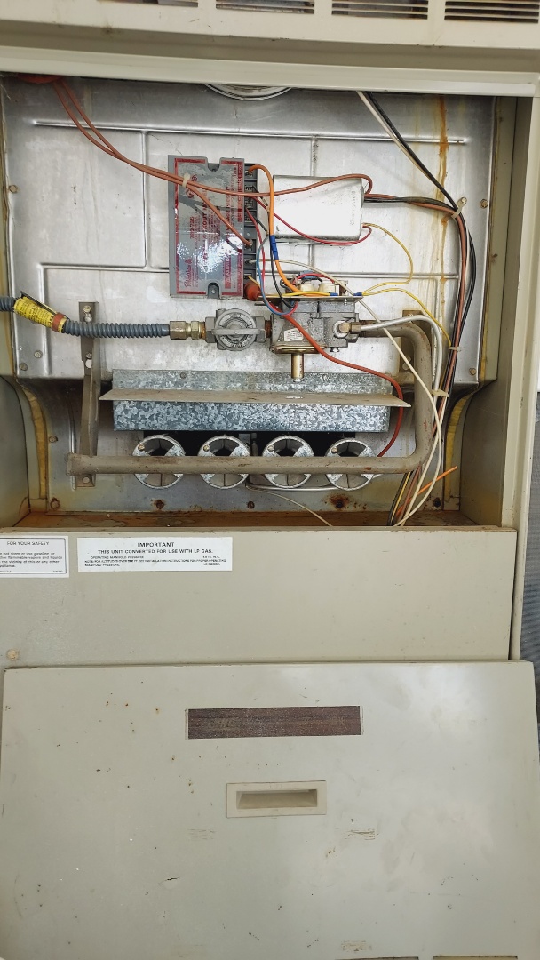 Diagnosed and inspected pilot light to gas burning furnace