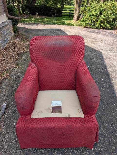 Sean and Tonya's first job this morning was a chair with body oils, creams, hairspray, and dirt. They tackled the tough stains, leaving it spotless. The customer was thrilled and relieved to keep her beloved chair.