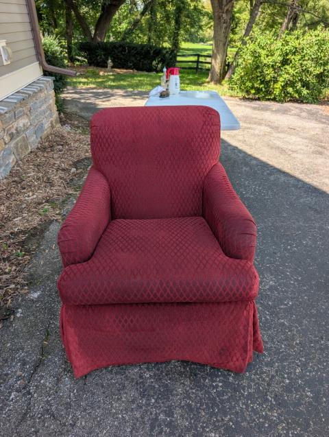 Sean and Tonya's first job this morning was a chair with body oils, creams, hairspray, and dirt. They tackled the tough stains, leaving it spotless. The customer was thrilled and relieved to keep her beloved chair.