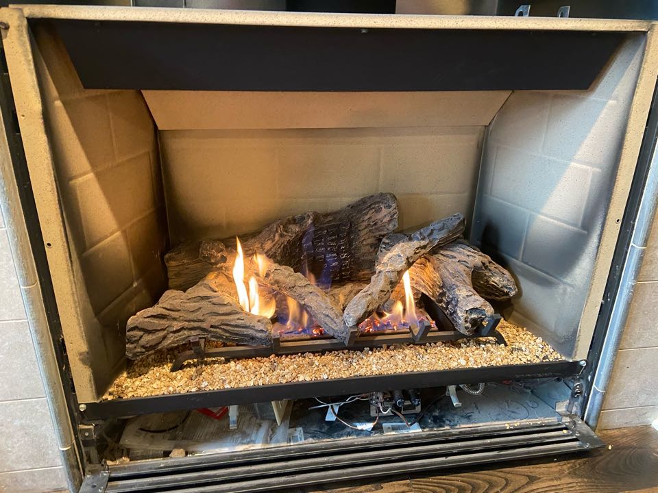 Diagnosis and repair of gas fireplace 