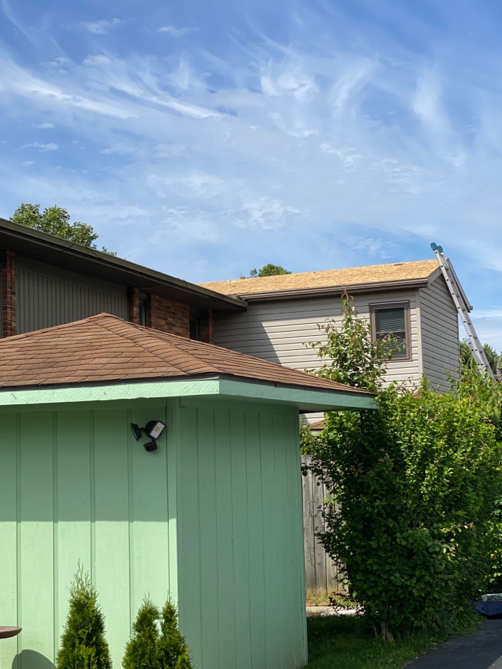 Full roof replacement using CertainTeed Landmark shingles in Springfield, Ohio. 