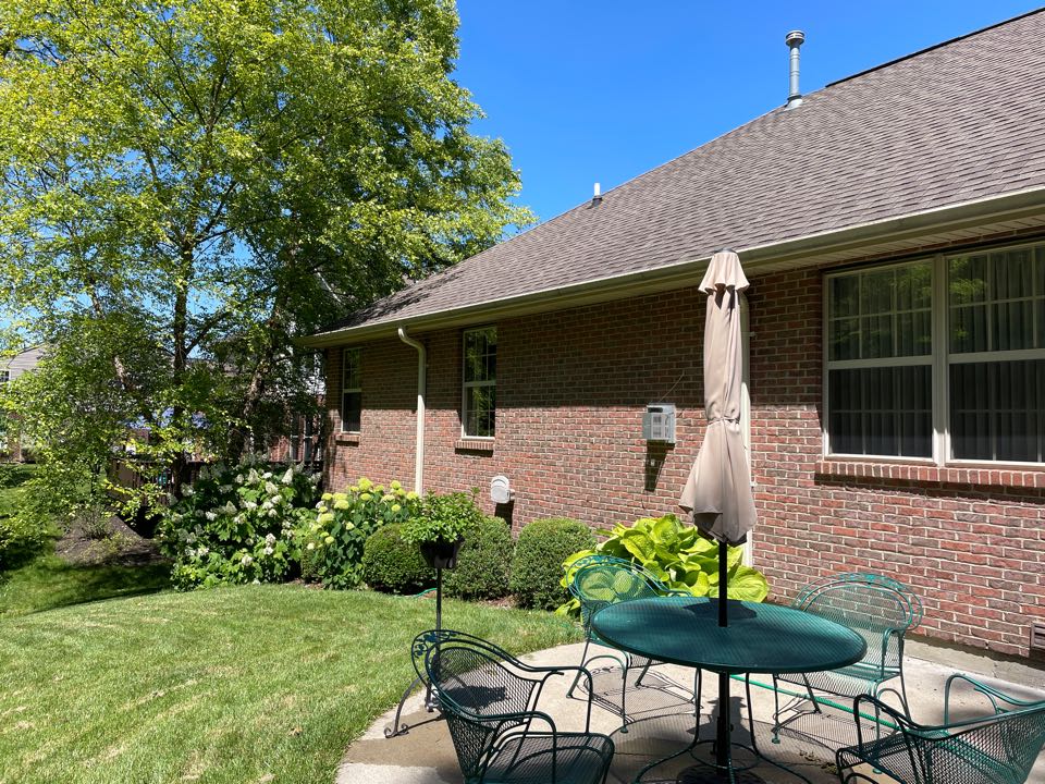 Seamless gutter replacement in Mason, Ohio. 