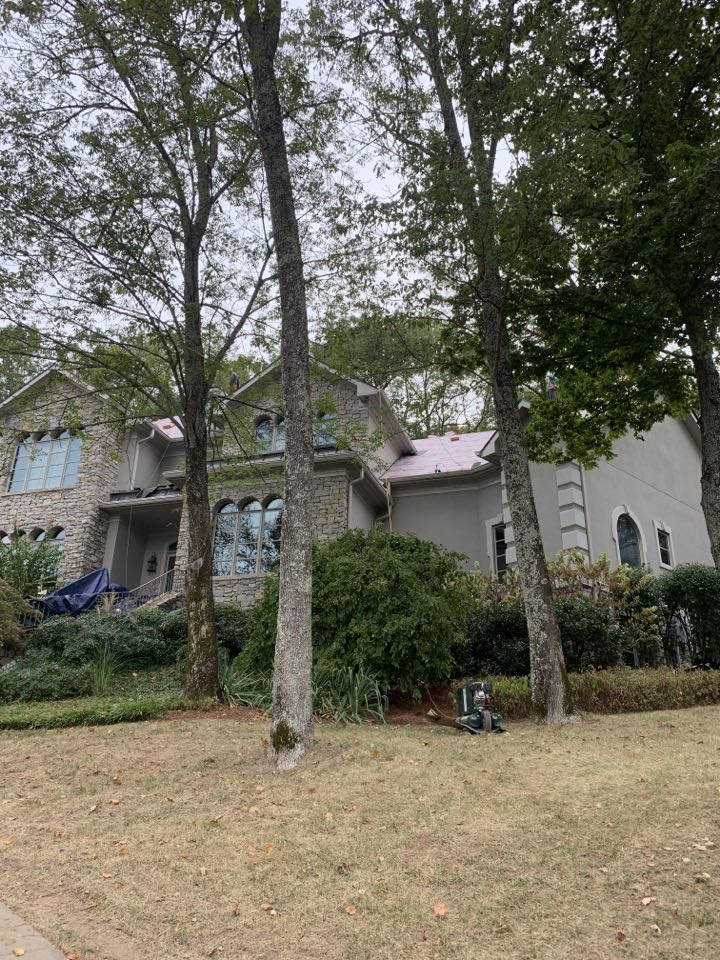 Installing another roof in Brentwood. Looking good Installing another roof in Brentwood. Looking good