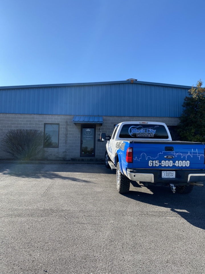 Inspected a metal roof for a coating job at Third man records today. Music city roofers is certified to apply Elastomeric coatings and we love Conklin Inspected a metal roof for a coating job at Third man records today. Music city roofers is certified to apply Elastomeric coatings and we love Conklin