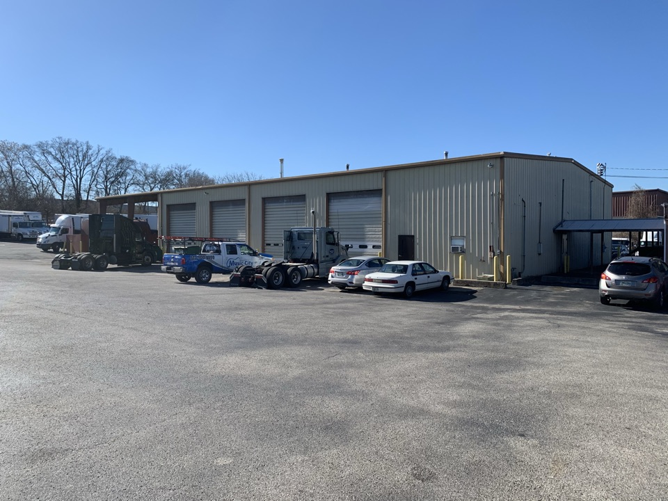 Inspecting commercial metal roof Inspecting commercial metal roof