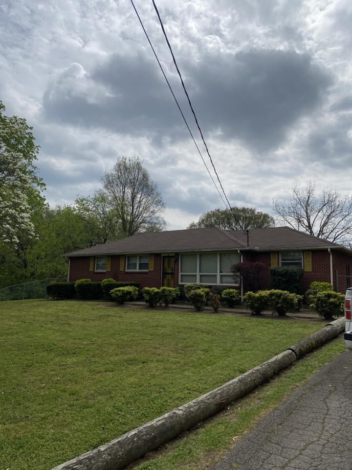 Roof inspection in North Nashville today Roof inspection in North Nashville today