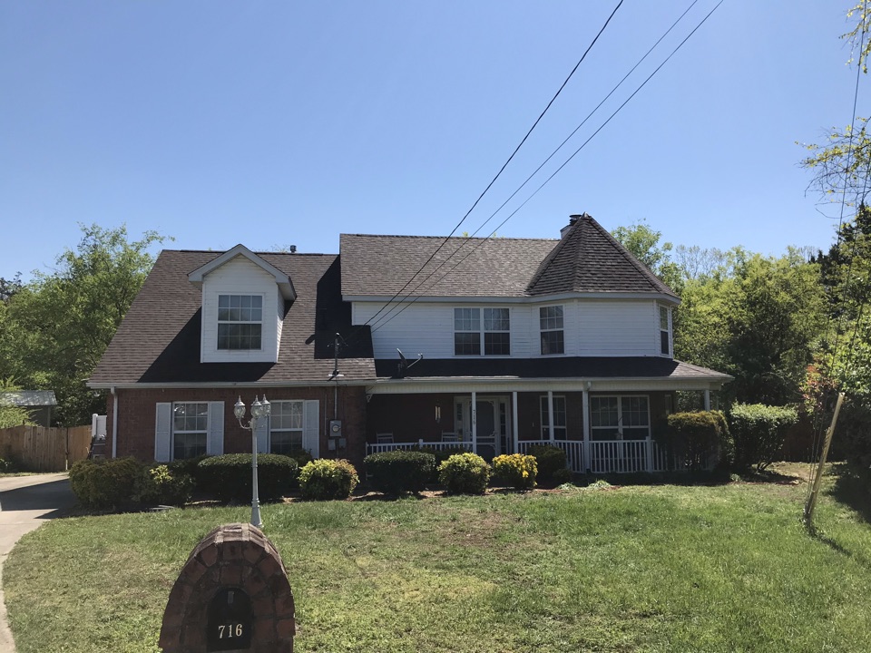 Another beautiful roof system installed by Music 🎵 City Roofers. Nice job team!! Another beautiful roof system installed by Music 🎵 City Roofers. Nice job team!!