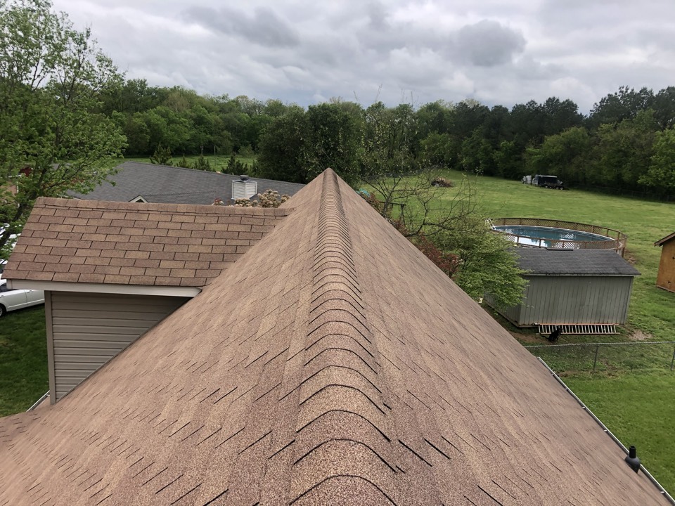 What’s wrong with this roof? No ventilation at all. 