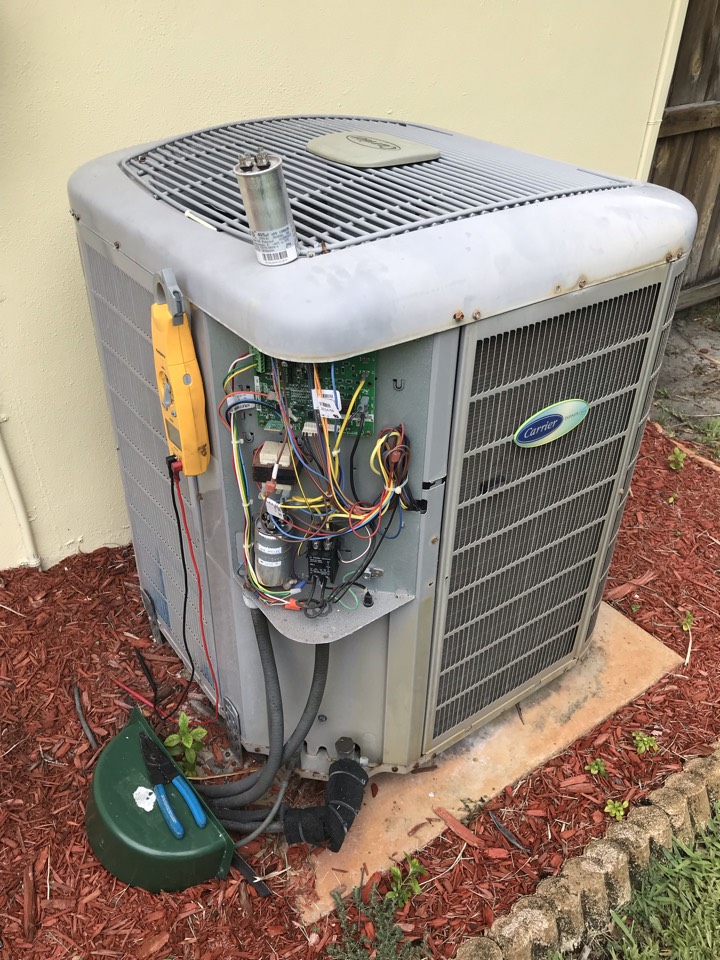 Fort Lauderdale, FL - Performing a preventive maintenance on a carrier split system for one of our residential service partner plan members in Fort Lauderdale Florida. During the visit found that the Run Capacitor was going bad. The is a perfect example of why Preventive Maintenance is so important. Customer can now be proactive in taking care of the problem instead of being reactive to the problem. Fort Lauderdale, FL - Performing a preventive maintenance on a carrier split system for one of our residential service partner plan members in Fort Lauderdale Florida. During the visit found that the Run Capacitor was going bad. The is a perfect example of why Preventive Maintenance is so important. Customer can now be proactive in taking care of the problem instead of being reactive to the problem.