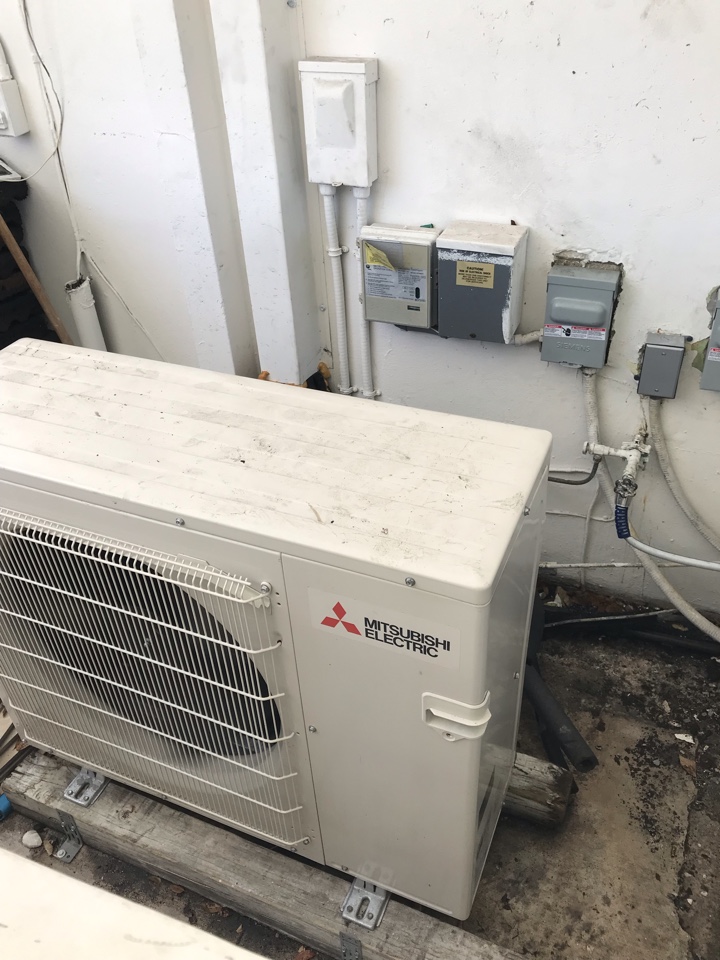 Boca Raton, FL - Working on a mini split system for one of our commercial customers in Boca Raton Fl. Customer complained that unit was not blowing cold. Found that mini split was not cooling because the copper refrigerant lines had been cut causing all the refrigerant inside the lines to leak out. Repaired leak and tested system to make sure there were no more leaks. Unit is now running and cooling properly. Boca Raton, FL - Working on a mini split system for one of our commercial customers in Boca Raton Fl. Customer complained that unit was not blowing cold. Found that mini split was not cooling because the copper refrigerant lines had been cut causing all the refrigerant inside the lines to leak out. Repaired leak and tested system to make sure there were no more leaks. Unit is now running and cooling properly.