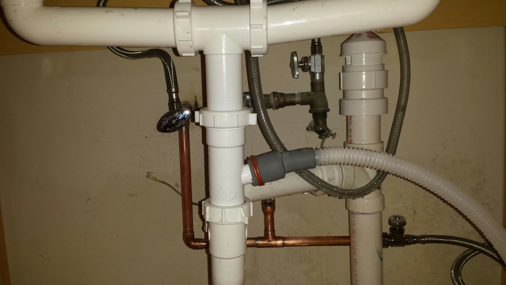 Plumbing repair : copper water lines / shut off valves. 