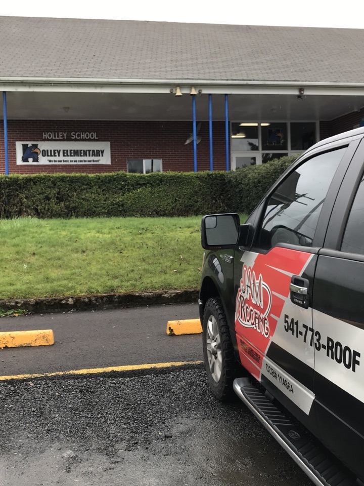 Sweet Home, OR - In Sweet Home, Oregon today taking a look at Holley Elementary school! Sweet Home, OR - In Sweet Home, Oregon today taking a look at Holley Elementary school!