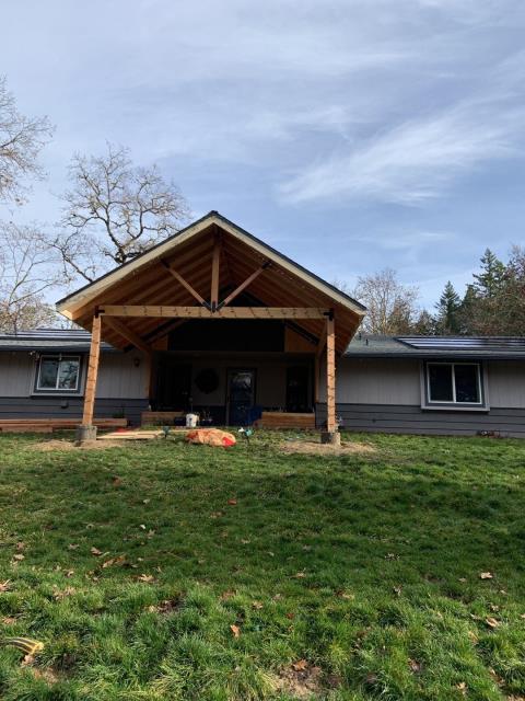 Grants Pass, OR - This job was a BIG one. From Solar to whole new GAF TIMBERLINE SHINGLES, COVERED PORCH AS A NEW ADDITION, AND CAN'T FORGET THE DECOTECH SOLAR TO GIVE THIS CUSTOMER A BEAUTIFUL AESTHETIC TO THEIR HOME Grants Pass, OR - This job was a BIG one. From Solar to whole new GAF TIMBERLINE SHINGLES, COVERED PORCH AS A NEW ADDITION, AND CAN'T FORGET THE DECOTECH SOLAR TO GIVE THIS CUSTOMER A BEAUTIFUL AESTHETIC TO THEIR HOME