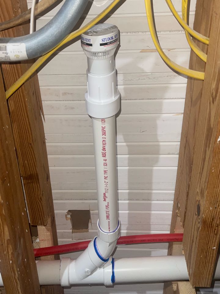 Customer said that she kept getting a bad smell from the sinks and toilet, my partner and I did a diagnostic of the drain line and came up with installing stutter vents in the line so air can be pulled into the line to slow better flow in the drainage, my partner recommended three vents but customer decided to go with only two vents. We also fixed the loose handles on one of the bathroom facet sets to insure proper water flow aswell as a even clean look.