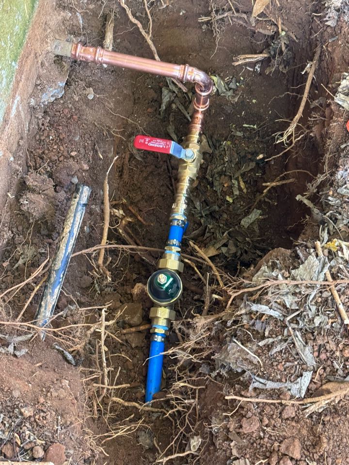 Installed a new 3/4-inch PEX water service to replace an old polybutylene line that was failing and causing low pressure issues. Added a new PRV and main shutoff valve at the home for proper pressure control and easier service in the future. System tested and everything is running strong. Providing reliable plumbing upgrades and water line replacements for homeowners looking to prevent future leaks and improve water pressure.