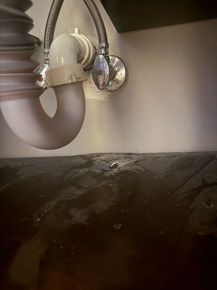 Visited a customer’s home today to investigate a bathroom leak. Performed a thorough inspection of the plumbing fixtures, supply lines, and surrounding areas to identify the source of the moisture. Providing solutions to prevent further water damage and ensure the bathroom is safe and fully functional.”