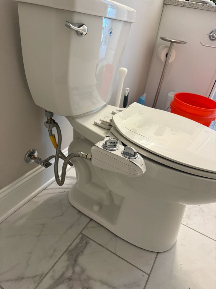 Reinstalled a customer’s toilet today, checked all connections, and confirmed no leaks. Cleaned up the work area and left everything looking great.
If you need a plumber near you for toilet installs or repairs, we’re available now.
