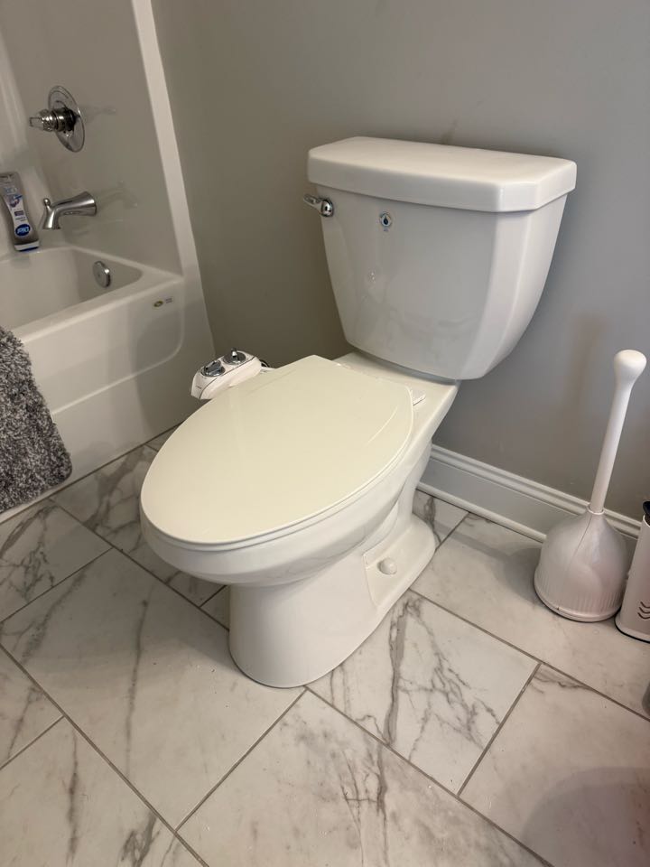 Reinstalled a customer’s toilet today, checked all connections, and confirmed no leaks. Cleaned up the work area and left everything looking great.
If you need a plumber near you for toilet installs or repairs, we’re available now.
