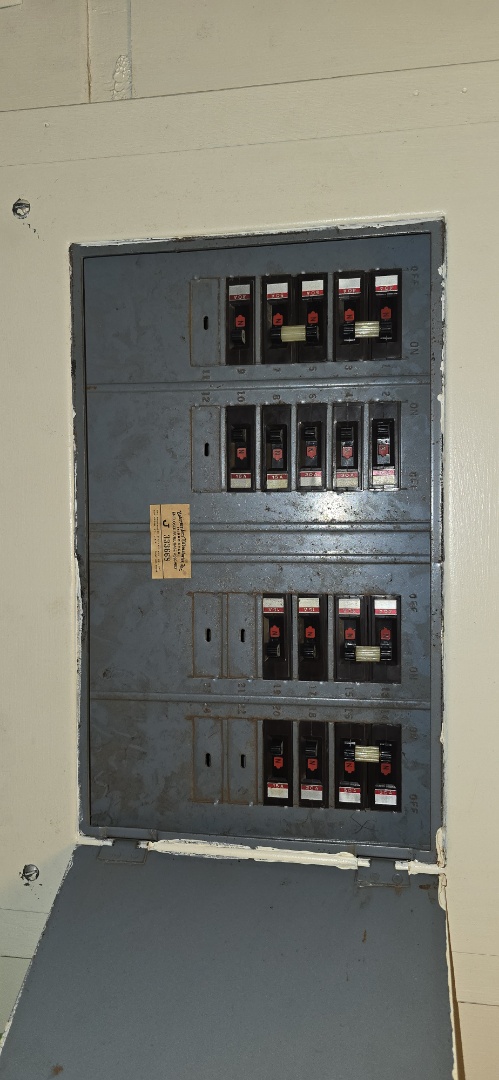 giving a free electrical estimate for panel replacment 