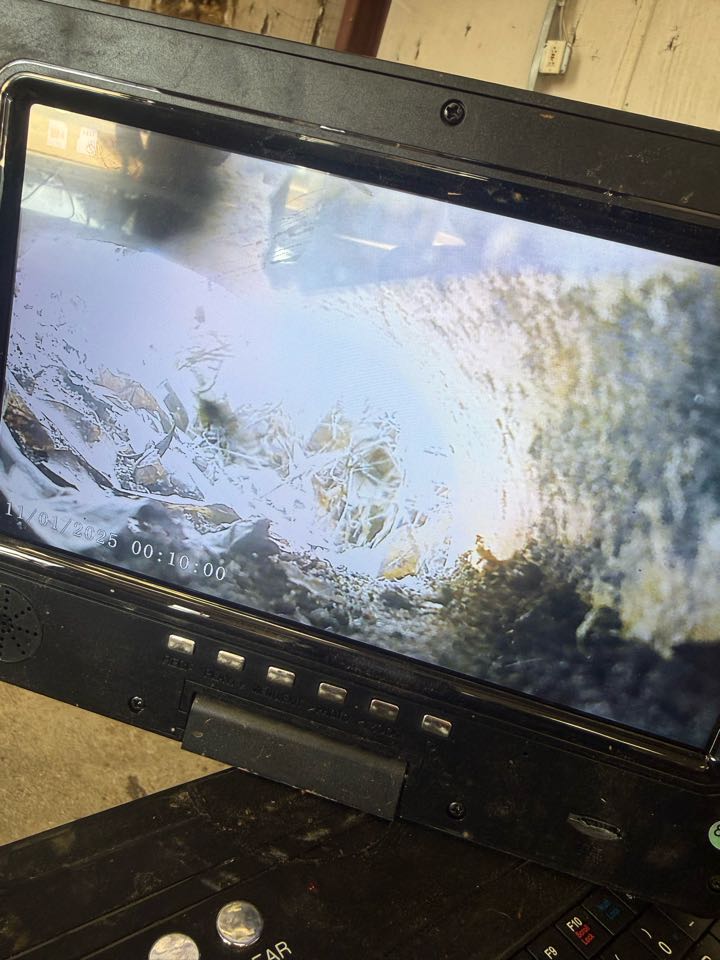 Came out and installed a new kitchen sink, connected the drain assembly, and secured the faucet and supply lines. Tested for leaks and verified proper drainage to ensure everything is working correctly.