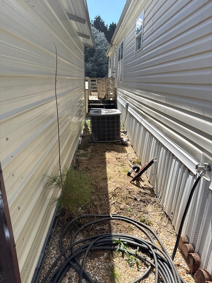 Found condenser fan motor replaced for customer same day