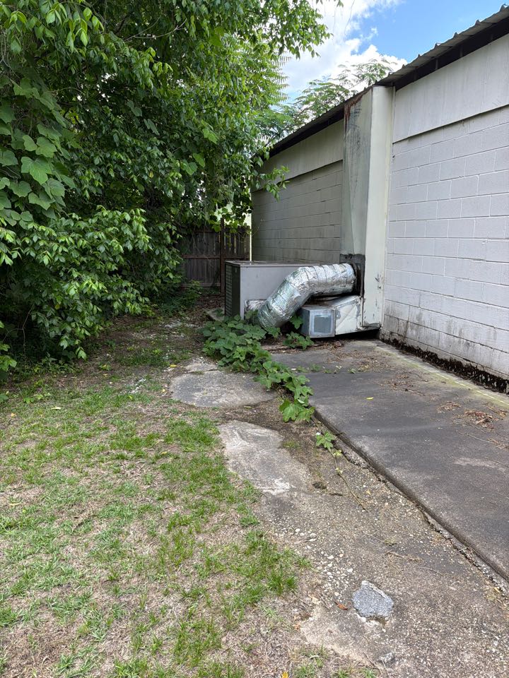 Maplesville, AL - Bad condenser fan motor 