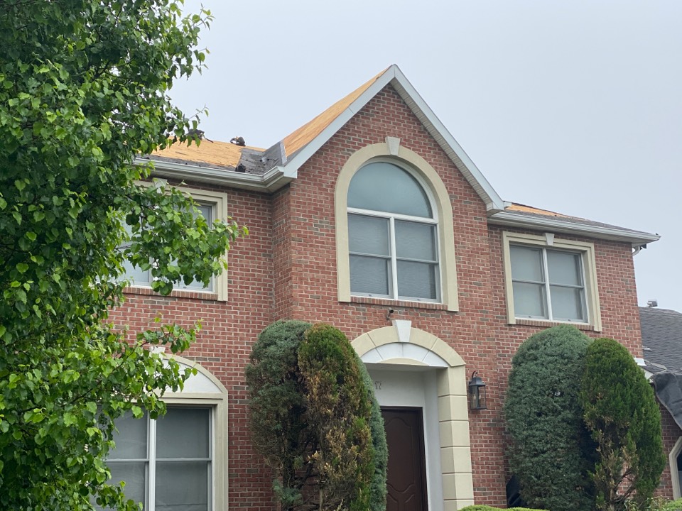 Parsippany-Troy Hills, NJ - Installing a new GAF Timberline HDZ roof in Parsippany, NJ. This roof is being done as a Golden Pledge, using Snow County ridge vents & Lifetime collars. Parsippany-Troy Hills, NJ - Installing a new GAF Timberline HDZ roof in Parsippany, NJ. This roof is being done as a Golden Pledge, using Snow County ridge vents & Lifetime collars.