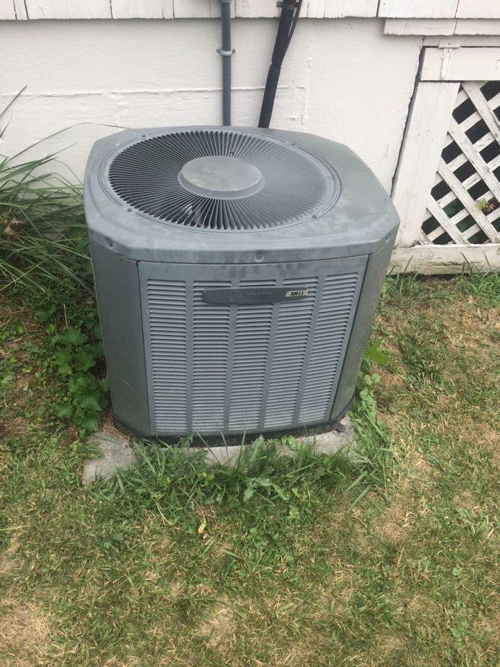 Ac not working. Trane xr11 model 2ttr1030a1000aa