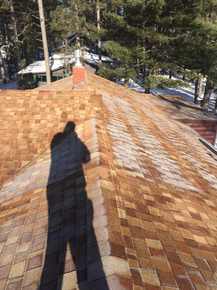 Hackensack, MN - Working on a estimate to help solve a roofing problem in Hackensack, MN. Rubber roofing Hackensack, MN - Working on a estimate to help solve a roofing problem in Hackensack, MN. Rubber roofing