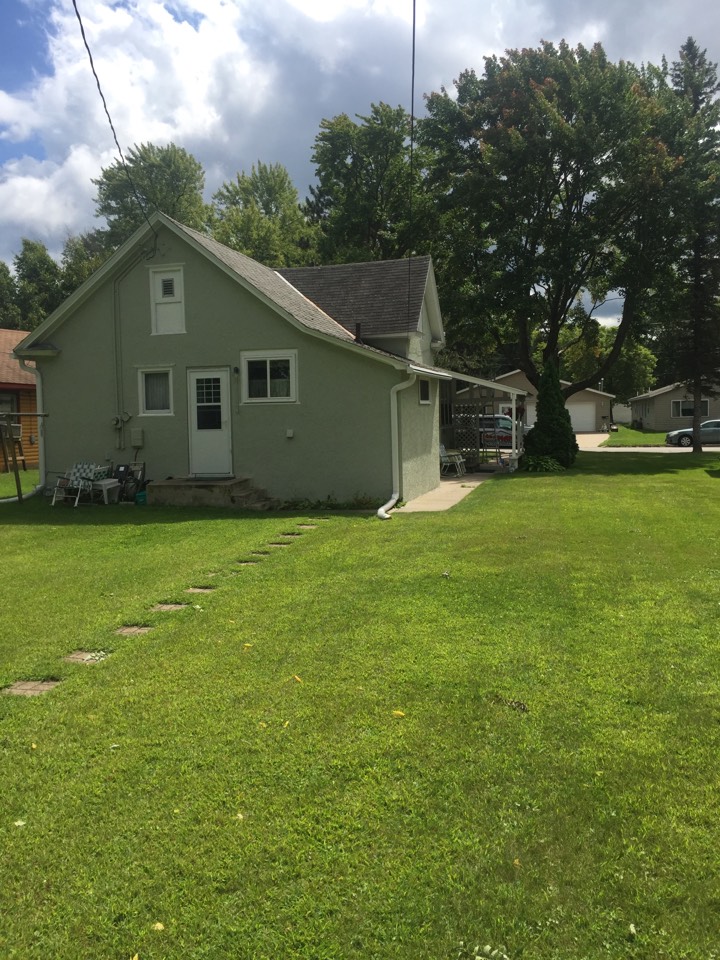 Brainerd, MN - Doing a roofing estimate in Brainerd, MN for new GAF Timberline HD shingles! Brainerd, MN - Doing a roofing estimate in Brainerd, MN for new GAF Timberline HD shingles!