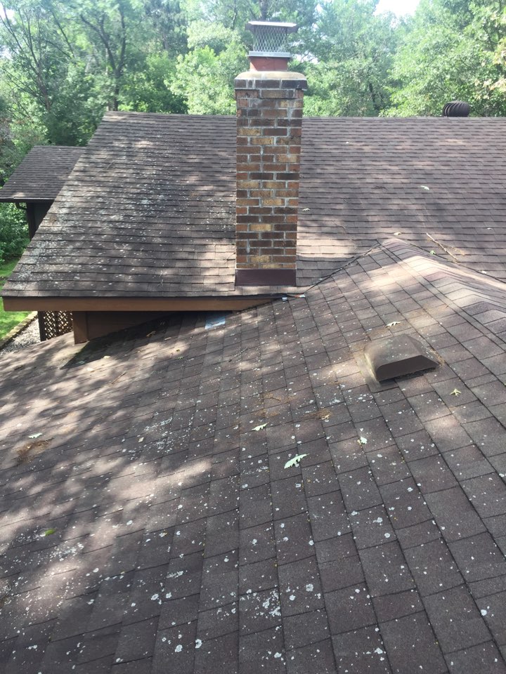 Baxter, MN - Trying to figure out why a chimney is leaking in Baxter, MN. Baxter, MN - Trying to figure out why a chimney is leaking in Baxter, MN.