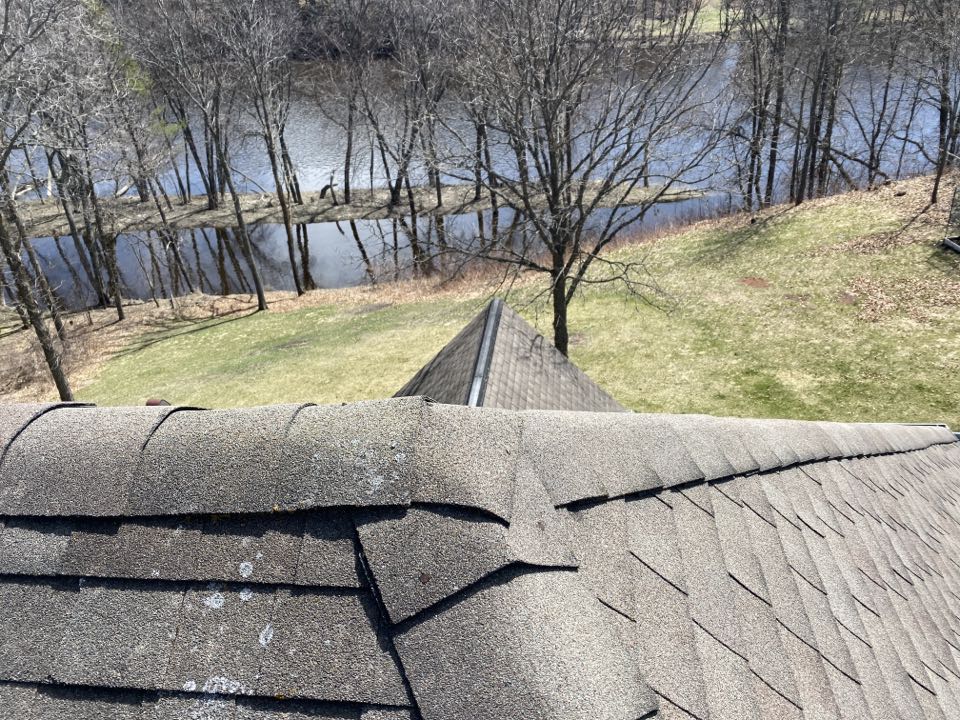 Baxter, MN - Doing a roofing estimate in Baxter, MN on the Mississippi River Baxter, MN - Doing a roofing estimate in Baxter, MN on the Mississippi River