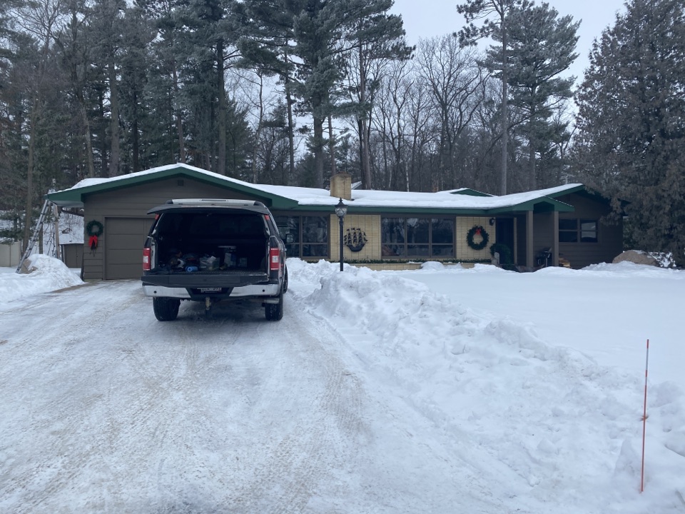 Nisswa, MN - Doing a roofing estimate in Nisswa on Gull Lake Nisswa, MN - Doing a roofing estimate in Nisswa on Gull Lake